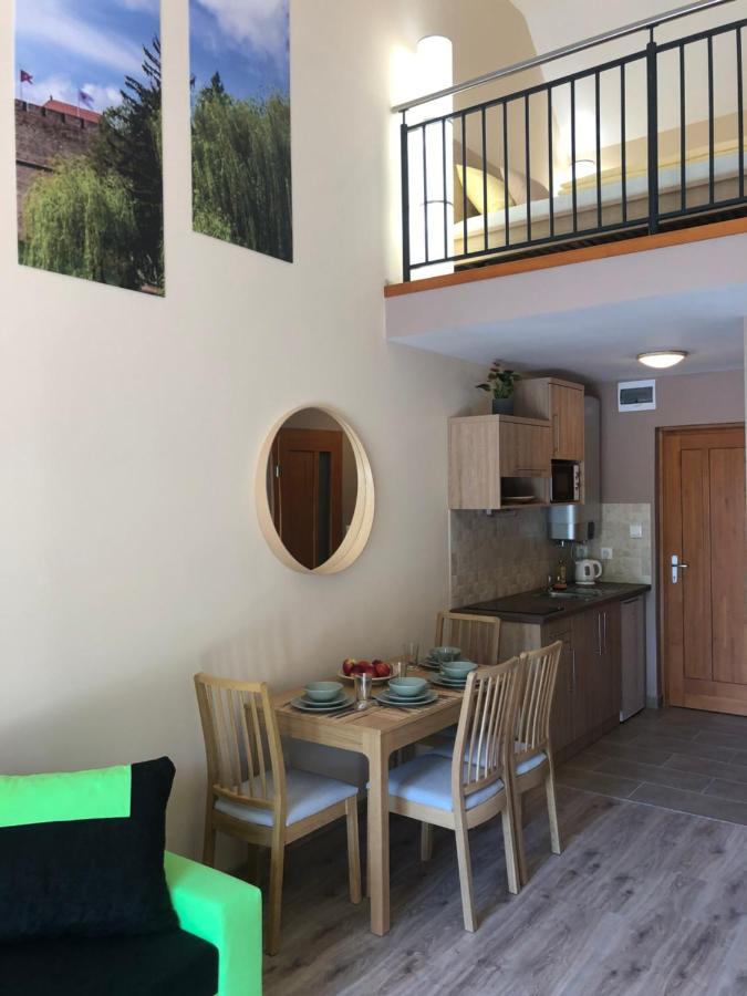 Castellum Apartmanhaz Gyula Εξωτερικό φωτογραφία