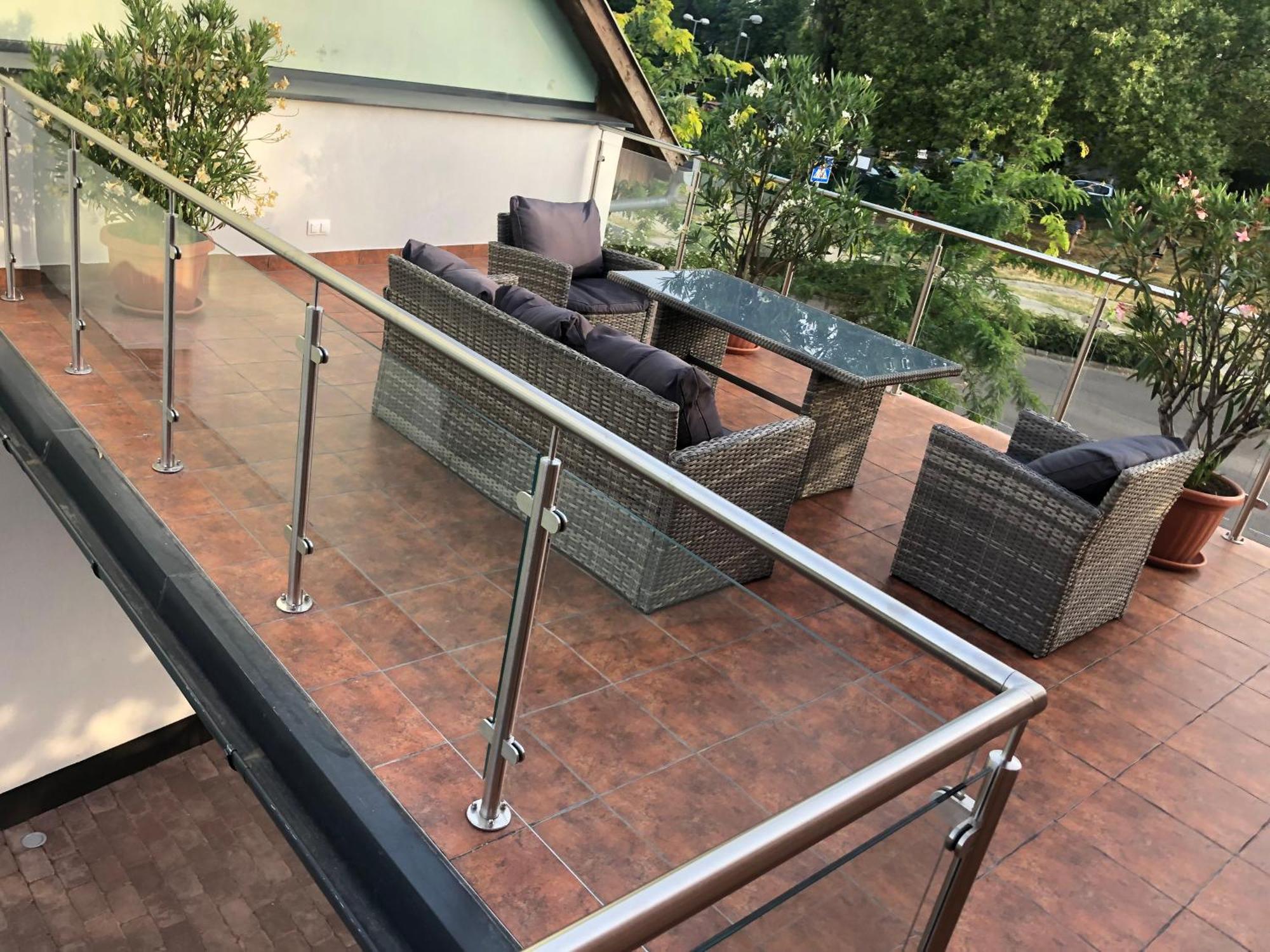 Castellum Apartmanhaz Gyula Εξωτερικό φωτογραφία